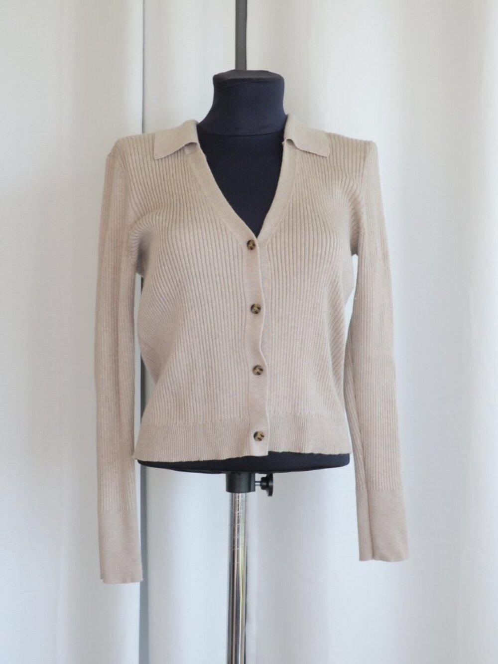 Cream Ribbed Knit V-Neck Marled Cardigan Sz M - Picture 2 of 6